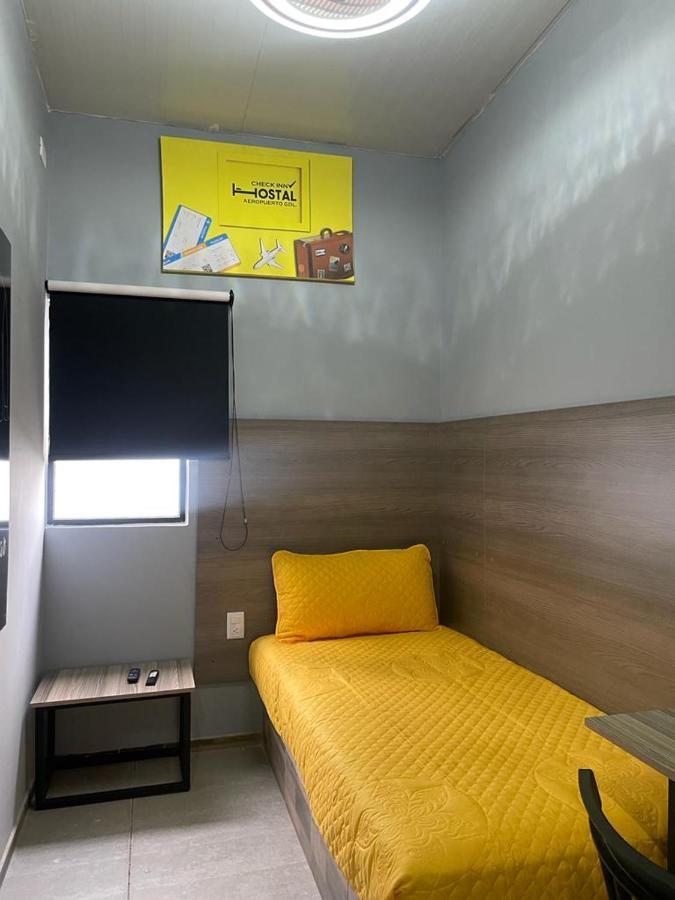 Check Inn Hostal Aeropuerto Gdl Las Pintas ภายนอก รูปภาพ