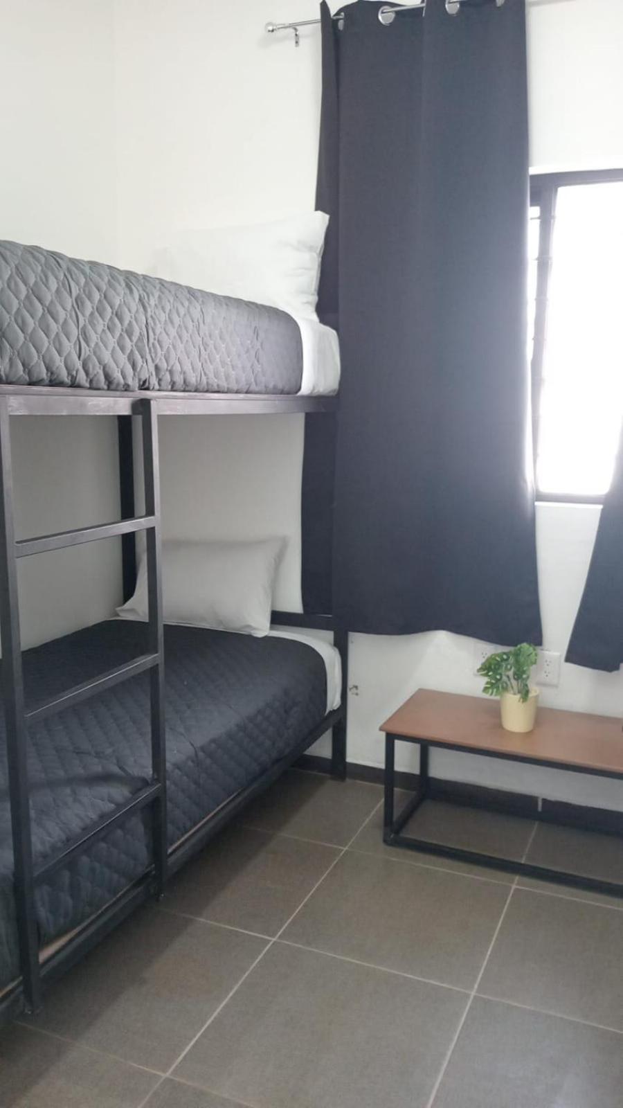 Check Inn Hostal Aeropuerto Gdl Las Pintas ภายนอก รูปภาพ