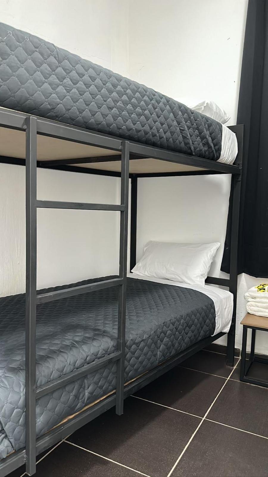Check Inn Hostal Aeropuerto Gdl Las Pintas ภายนอก รูปภาพ